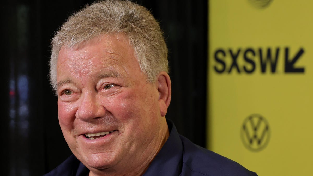 photo of William Shatner Wants in on the Creepy De-Aging Trend to Get Back in Star Trek image