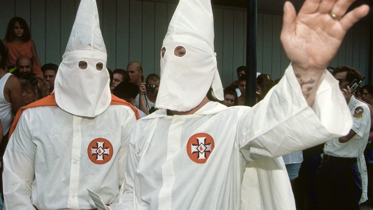 Student Apologizes For Wearing KKK Costume To Worcester School - CBS Boston