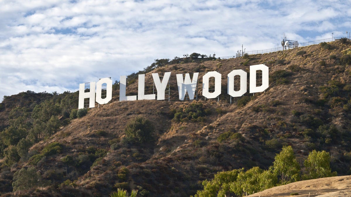 OpenAI busca más tontos en Hollywood