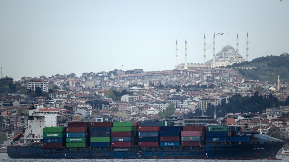 Tariffs are souring the mood for global exporters, study says