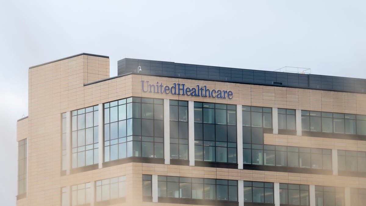 UnitedHealth stock plunges after report of DOJ probe into Medicare fraud