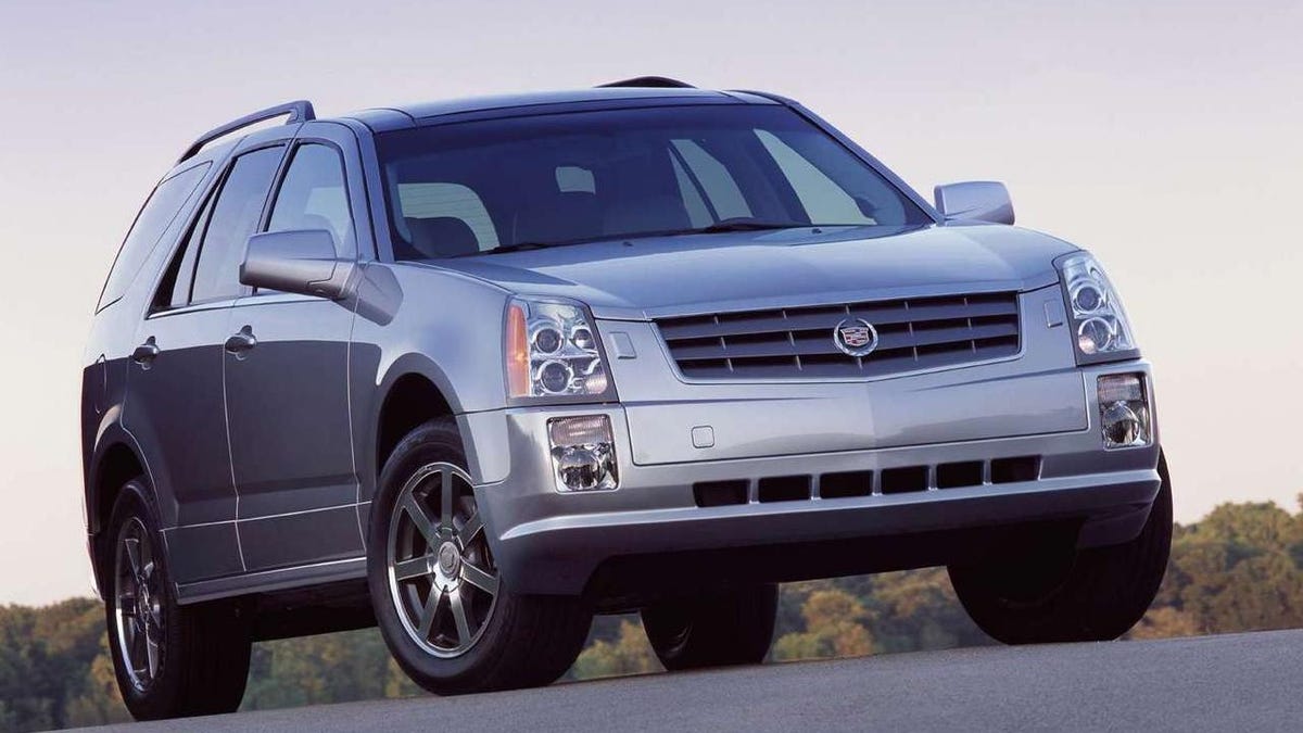 The World-Beating First-Gen Cadillac SRX Was Basically A V8 Wagon