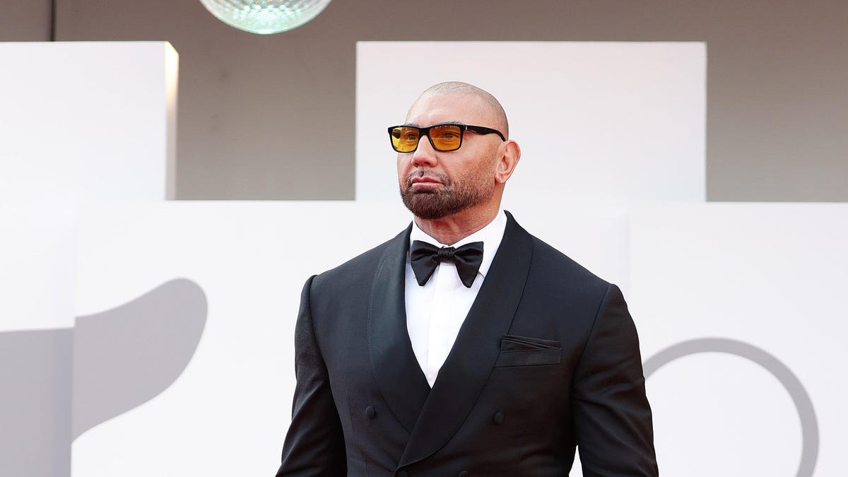 Dave Bautista vai estrelar novo filme de M. Night Shyamalan