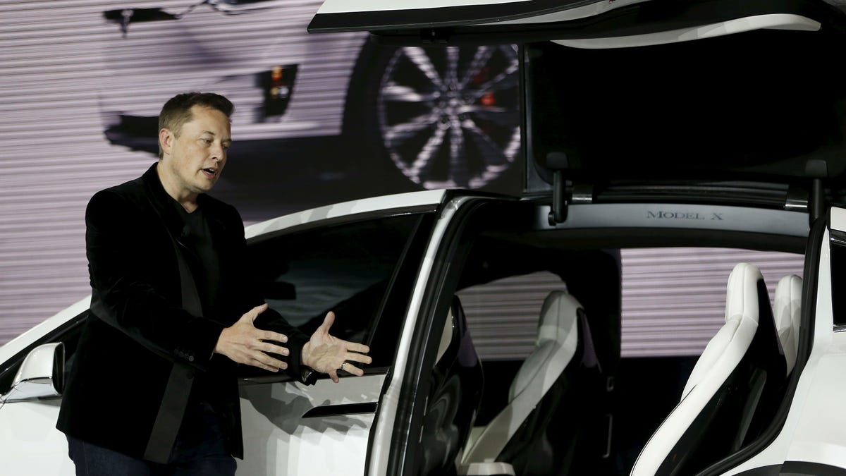 The Tesla Model X has a feature that will come in handy during the apocalypse, says Elon Musk