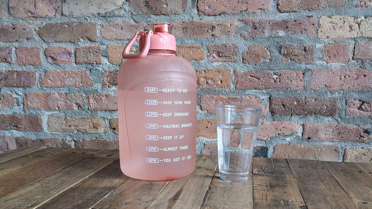 KBody Gallon Water Bottles -Purple/Pink