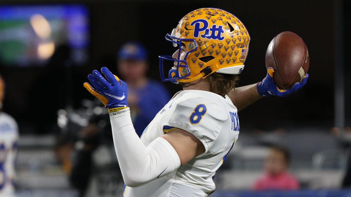 Pitt QB Kenny Pickett faces questions over the size of his hands