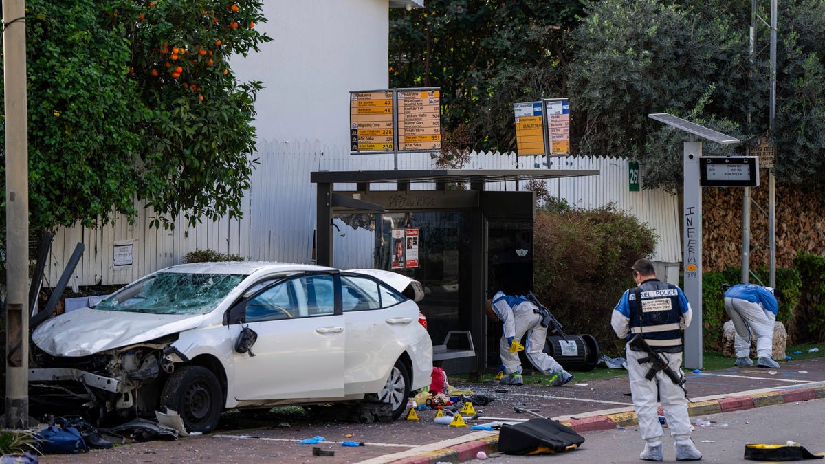 Live Updates | Gaza Death Toll Tops 24,000 As UN Agencies Call Urgently ...