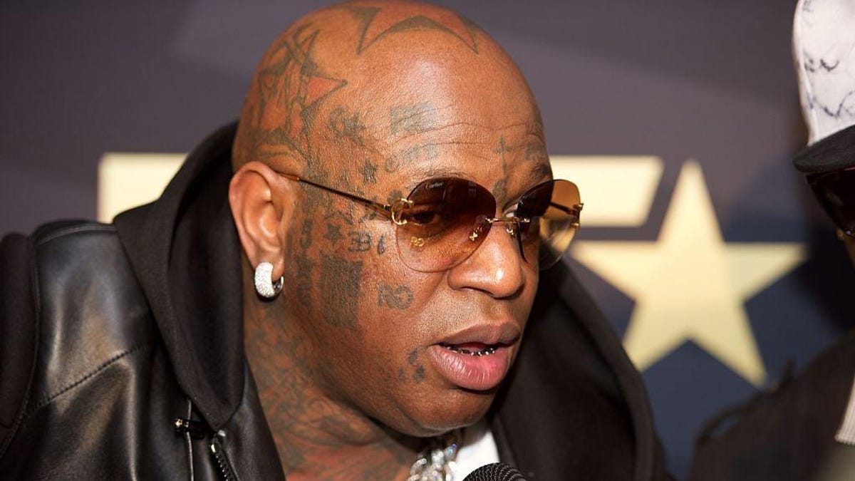 Birdman Was Caught on Camera Seemingly Falling Asleep Onstage During a Concert. Now, Turk is Clearing Up All the Confusion... Kinda #Birdman