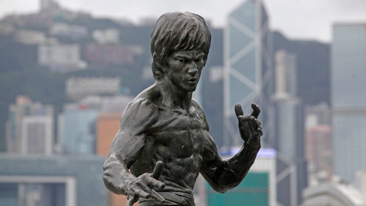 Learn Bruce Lee's secrets to becoming a physical and mental giant : Koios  Beverage Corp.