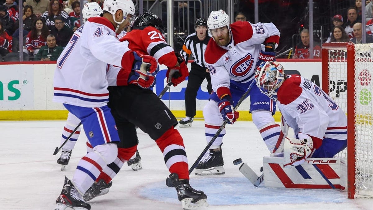 Devils rally, but Canadiens prevail on late goal