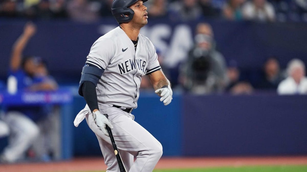 Aaron Hicks designated for assignment by Yankees 