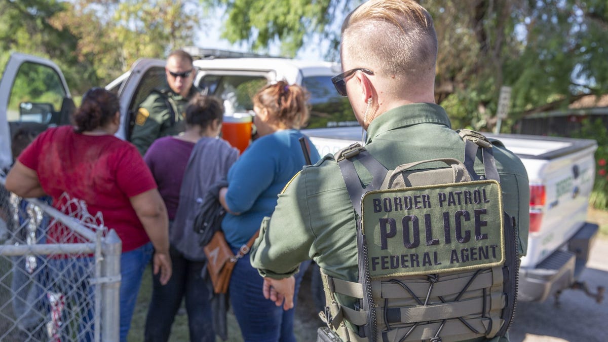 Border Patrol Foundation moved 2018 fundraiser to Trump's hotel