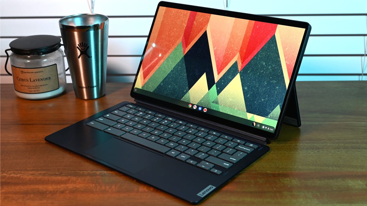 Comparatif Lenovo Ideapad Duet Chromebook contre Google Pixel Tablet 