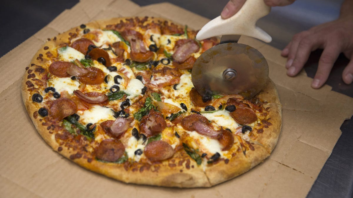 This is the world’s best-designed pizza box