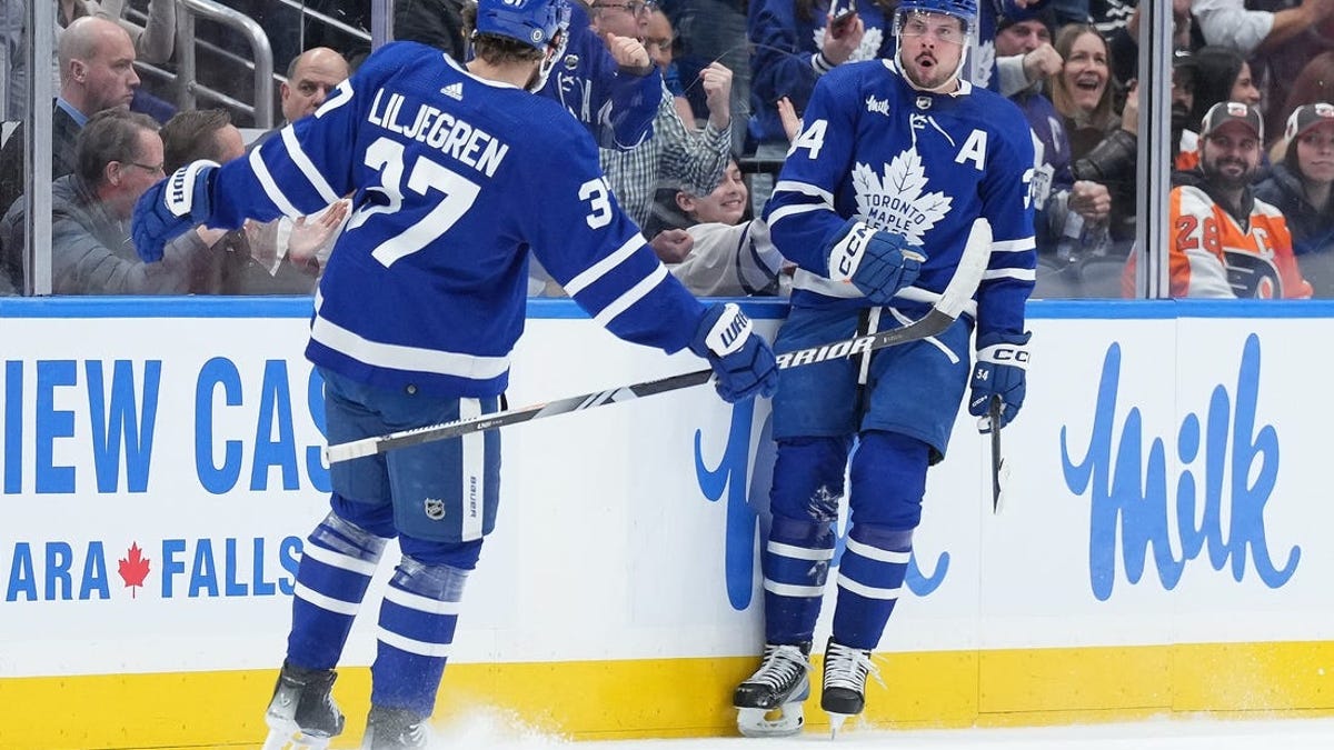 After latest Auston Matthews hat trick, Leafs beat Flyers in OT