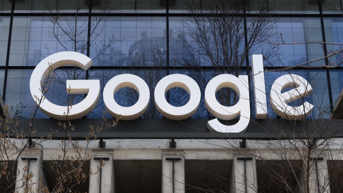 Algunos empleados de Google renuncian por el contrato de nube de la empresa con Israel