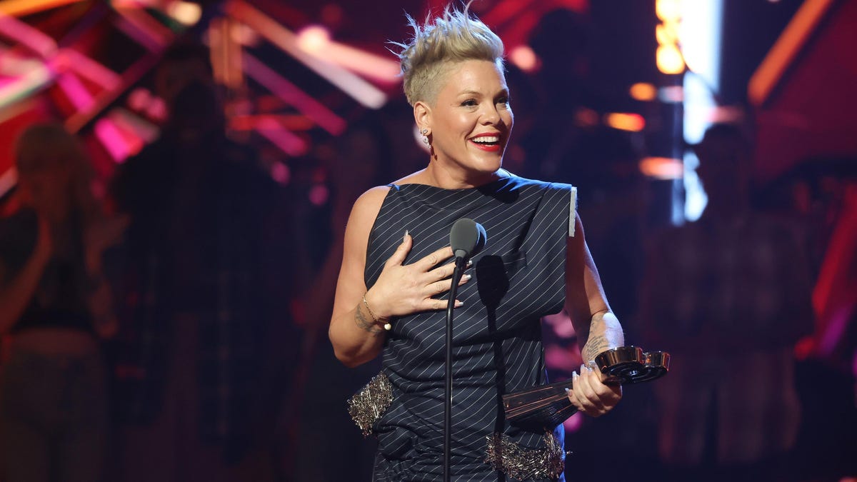 Pink Recalls Near-Fatal November 1995 Drug Overdose on '60 Minutes