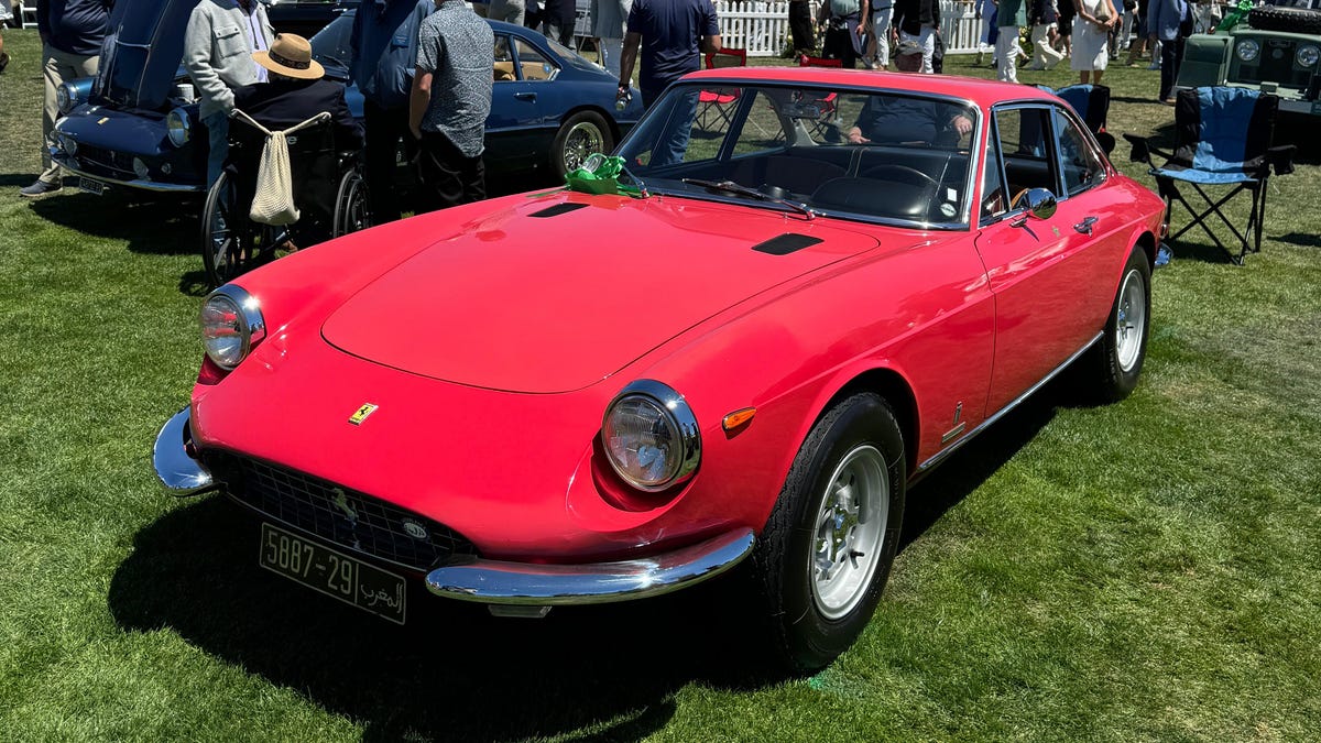 This Pink Ferrari 365 GTC Was Built For One Of The Richest Women In The World