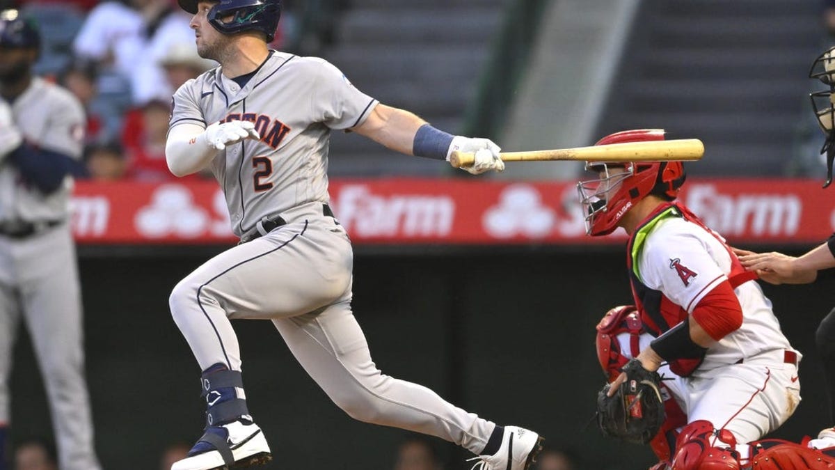 Angels rally past Astros, 11-5 - Los Angeles Times