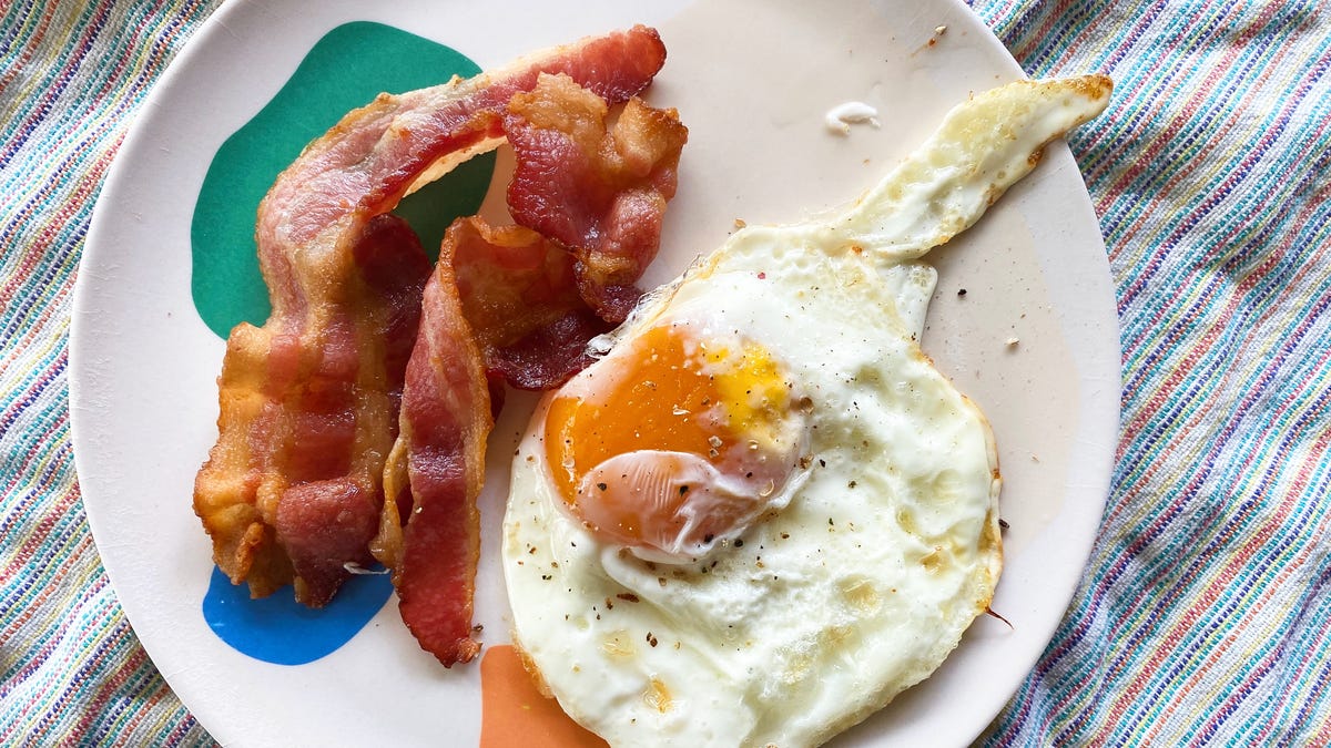 You Can Totally Make Fried Eggs in Your Air Fryer