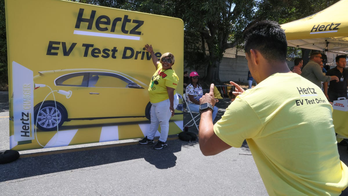 Hertz is ditching more of its fleet of electric vehicles, which it says are unreliable and more expensive than gas-guzzlers, as it reports a $392 mill