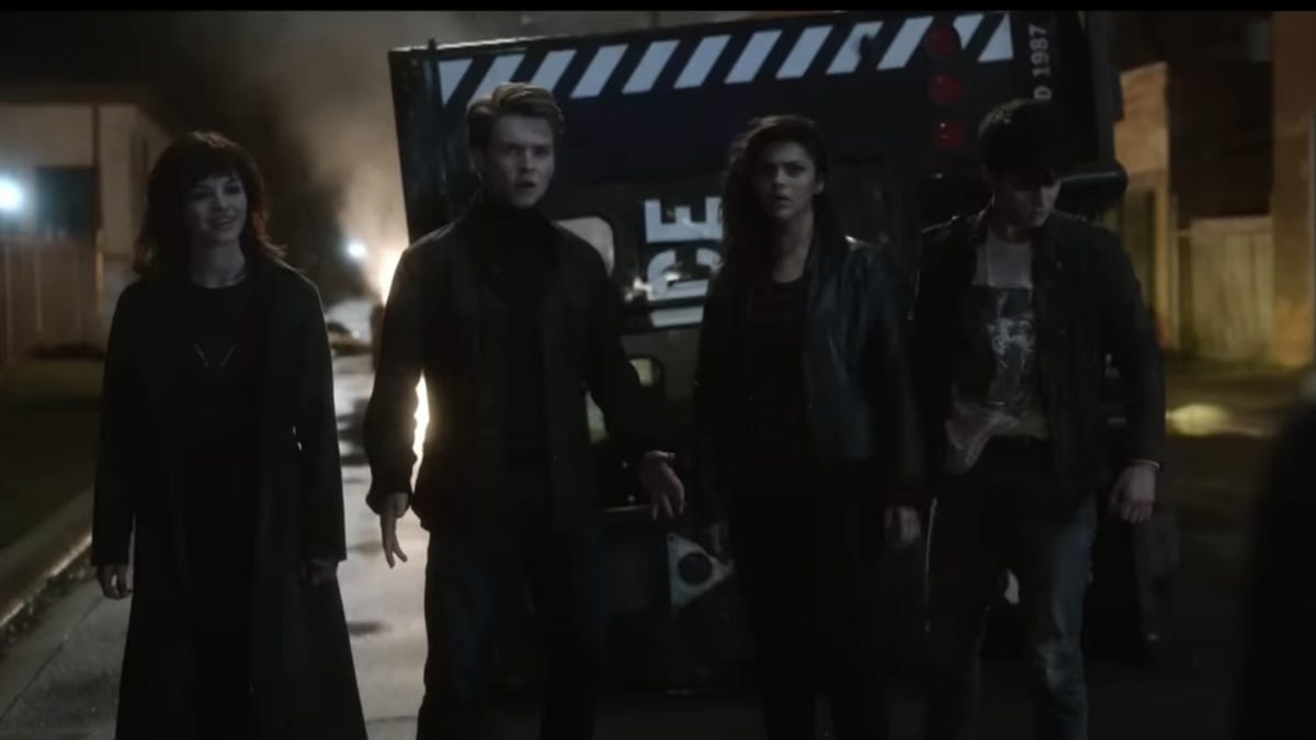 Gotham Knights': Batman is dead in The CW series trailer