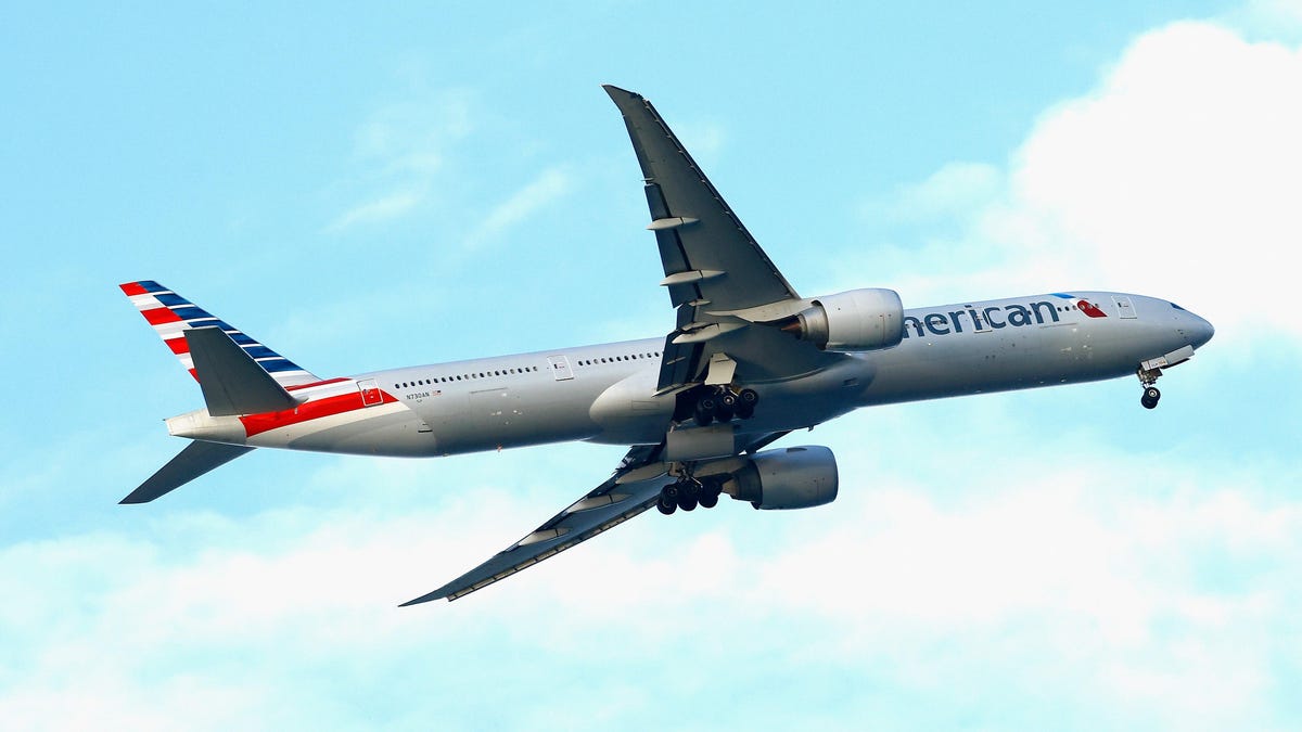 Four people hospitalized due to American Airlines flight turbulence