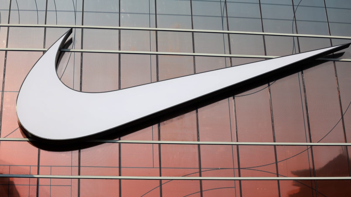 Nike stocks down after slowest sales in years