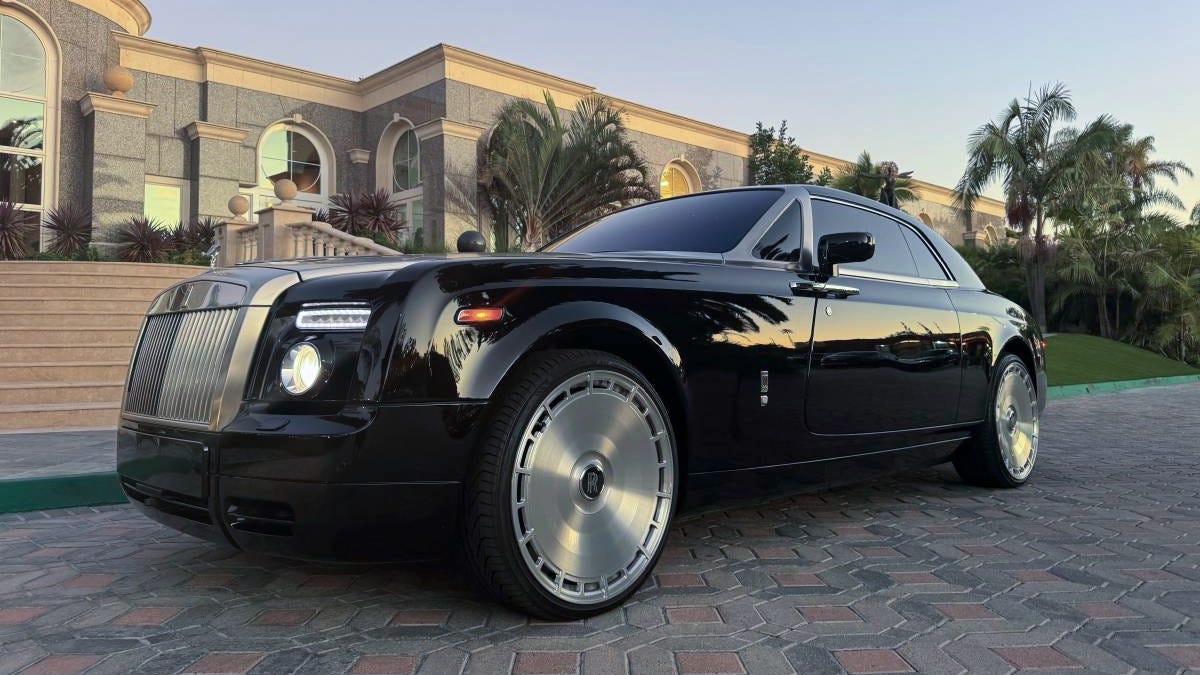 At ,000, Is This 09 Rolls-Royce Phantom A Good Deal?