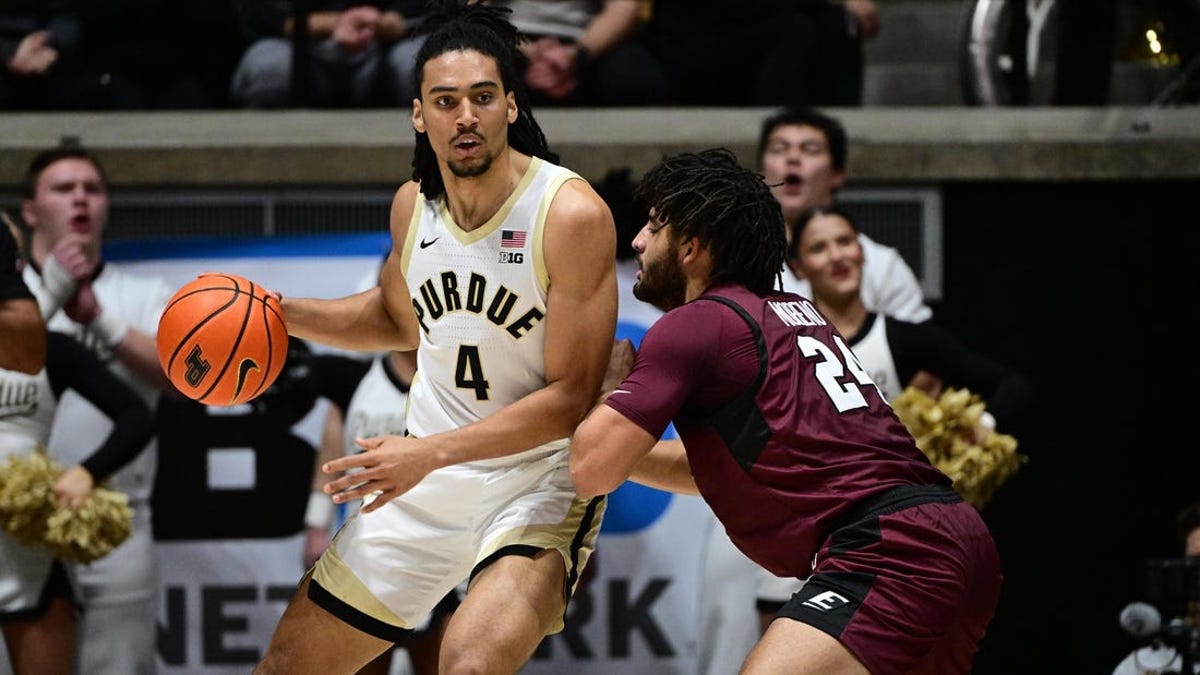 No. 1 Purdue Closes Nonconference Play With Rout Of EKU