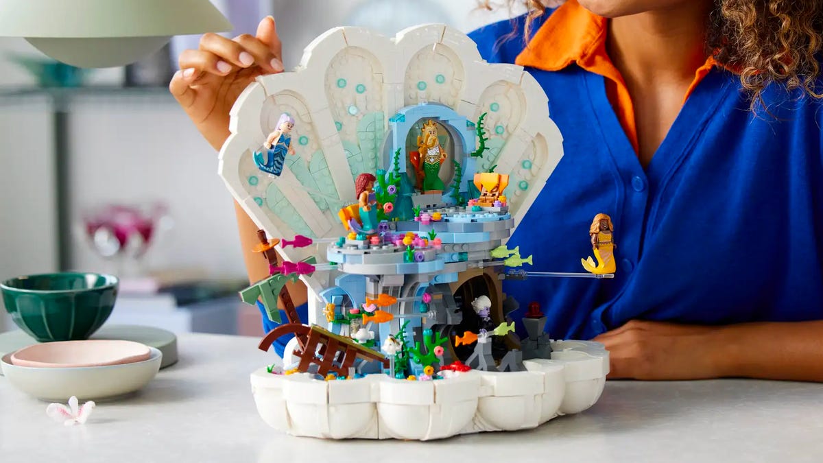 Lego's Got Three New The Little Mermaid Sets That Want to Be a Part of Your  World