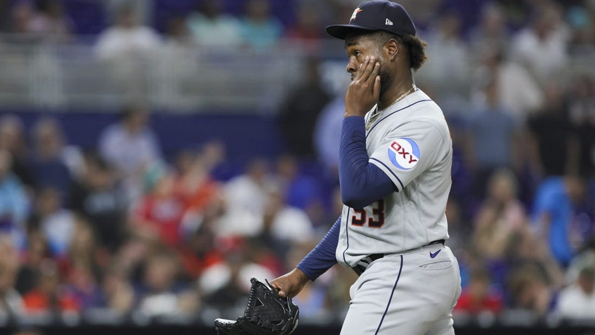 Red Sox Manager Alex Cora Reacts After Wild Final Out In Loss Vs