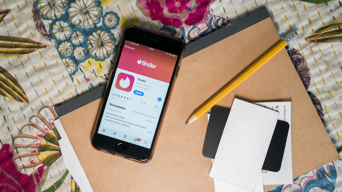 Tinder tests a controversial height filter as paid dating apps users keep dropping