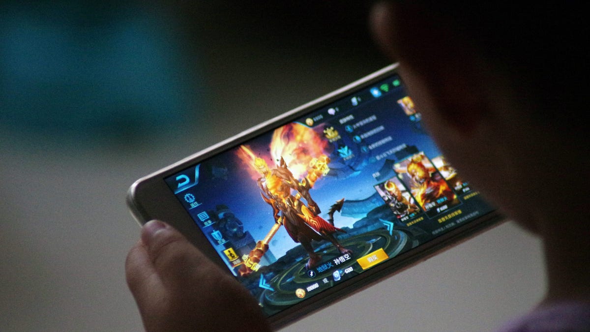 Tencent's Honor of Kings Is Hardly Honorable, Says Youth Group - Caixin  Global