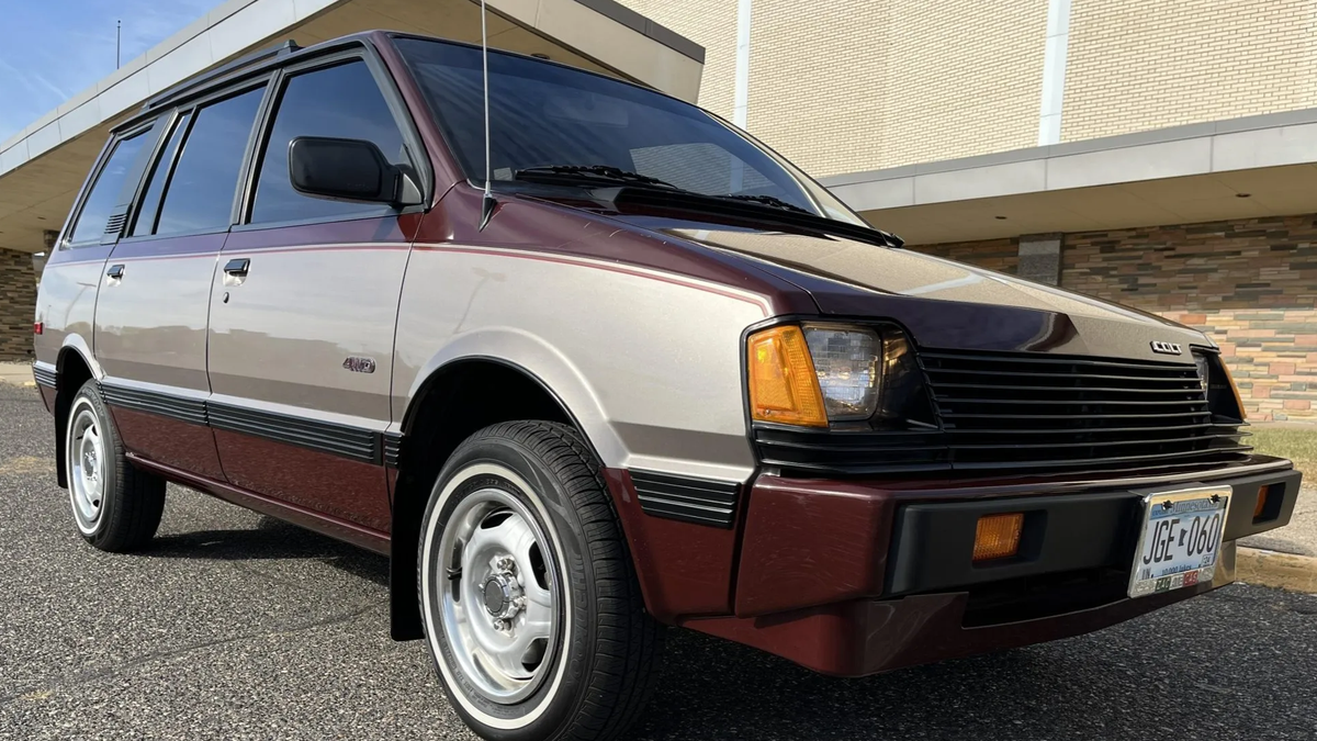 Screw A Crosstrek, Buy This AWD Manual Plymouth Colt Vista Instead