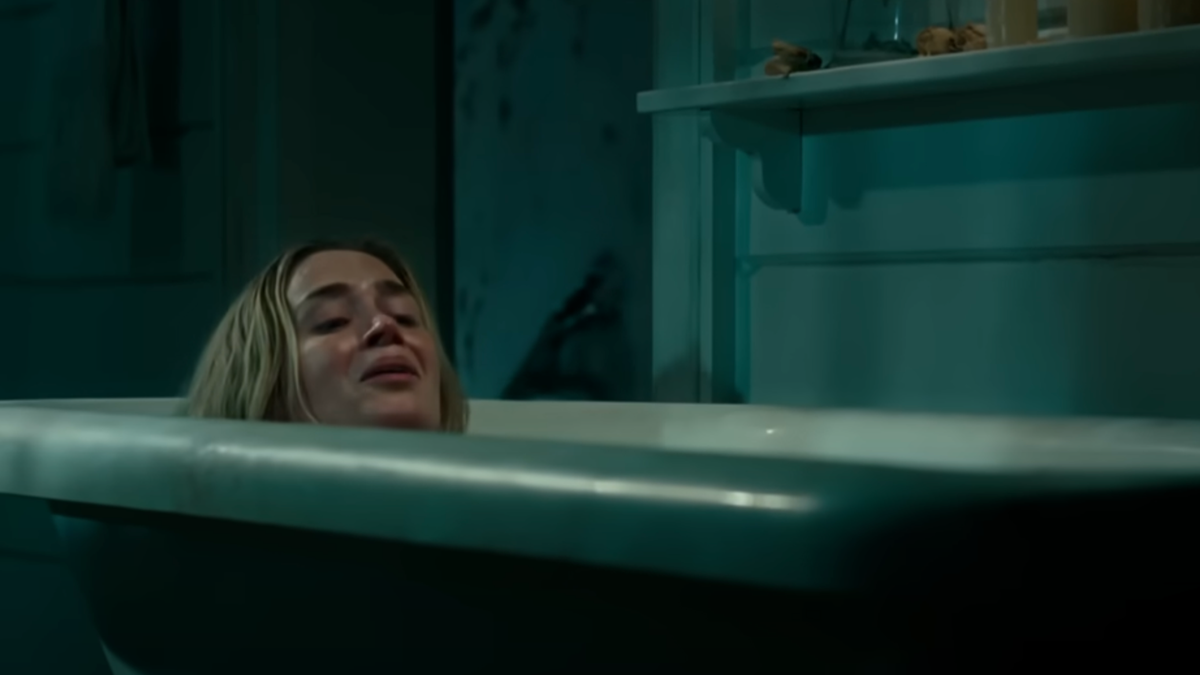 Try to Stay Silent in the Halloween Horror Nights House Based on A Quiet Place Try to Stay Silent in the Halloween Horror Nights House Based on A Quiet Place