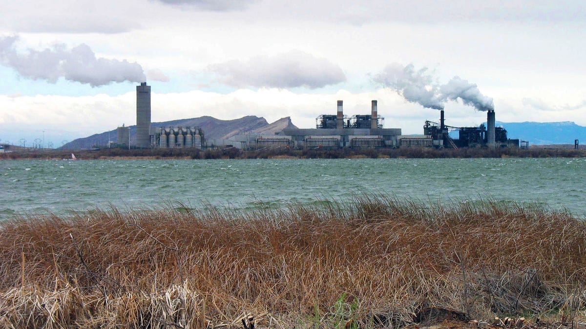 New Mexico regulators reject utility's effort to recoup some investments in coal and nuclear plants
