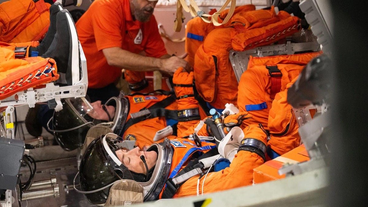 NASA's moon-bound astronauts prepare for emergency ahead of 2024 launch