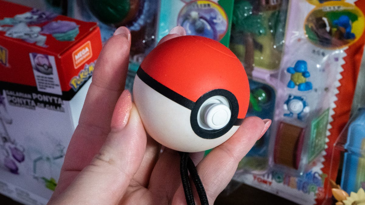 6 Cool Pokemon Gadgets on