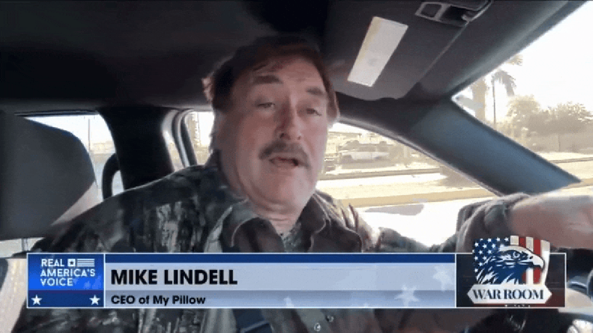 Viral Video of Mike Lindell Driving While 'Hammered' Is Completely Fake