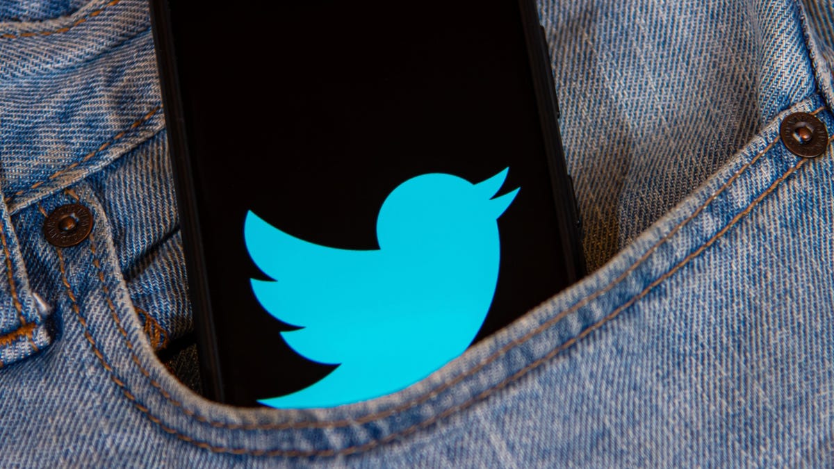 Twitter Offers No Explanation as It Puts an End to CoTweets