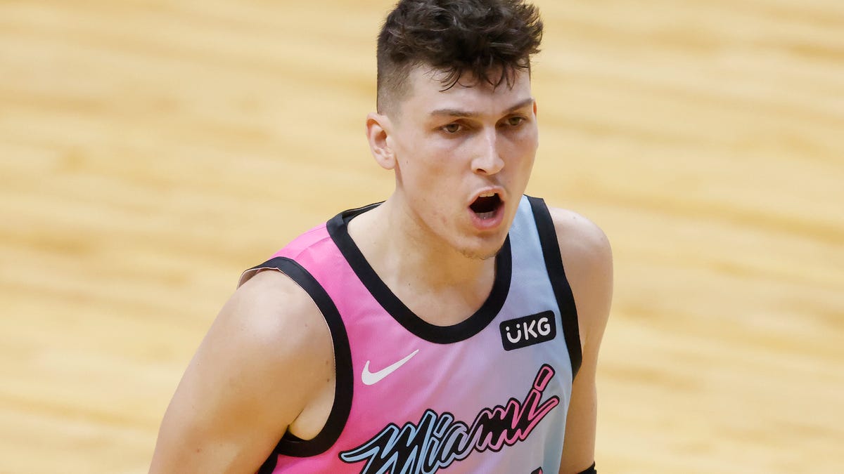 Tyler herro store south beach jersey