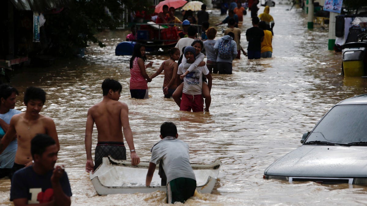 Typhoon Koppu could dump nearly a meter of rain on the northern Philippines