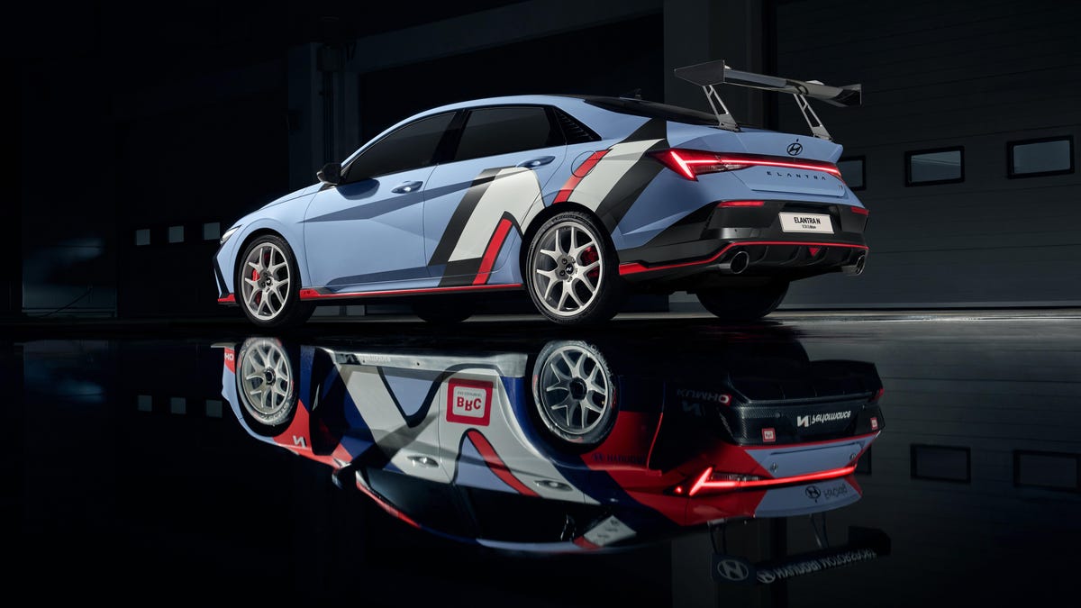 Racing-Inspired Hyundai Elantra N TCR Edition Has A Huge Swan-Neck Rear Wing