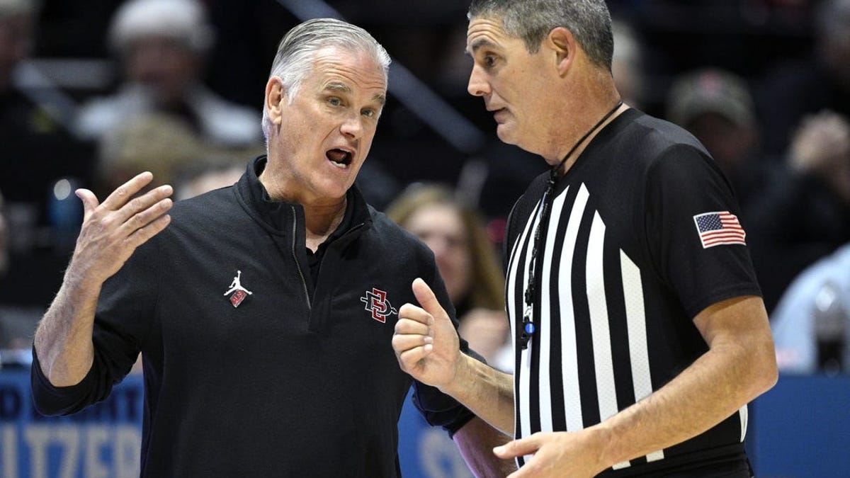 No. 19 San Diego State braces for stern test vs. New Mexico