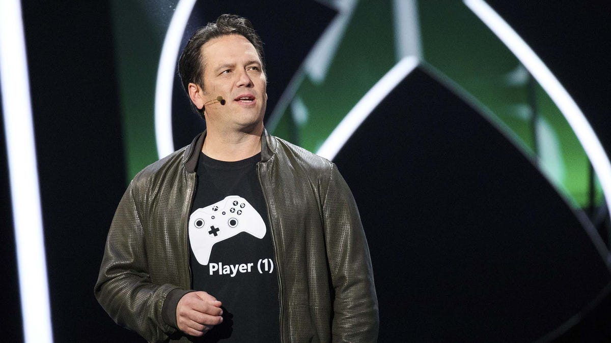 Xbox Boss Tells Staff It Will Continue To Make Consoles