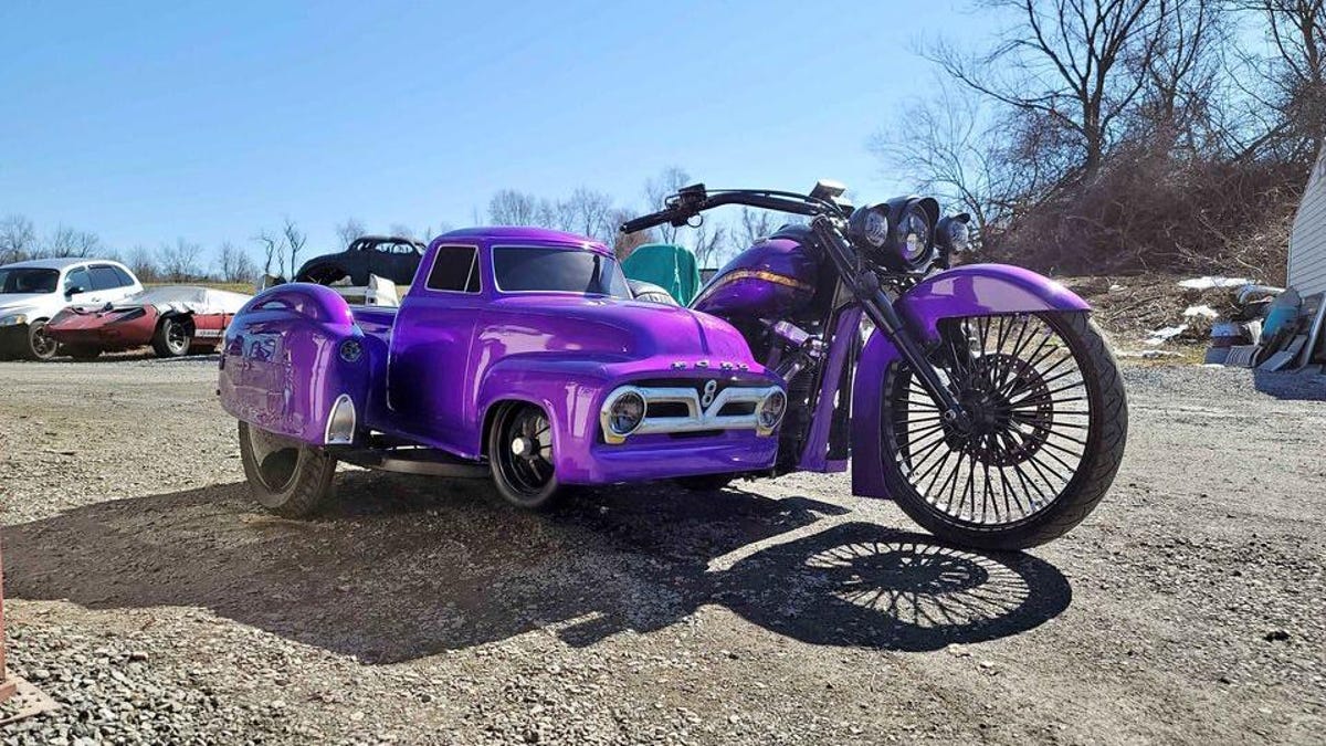 This Yamaha Cruiser With A Ford F-100 Sidecar Is Peak Boomer Chic