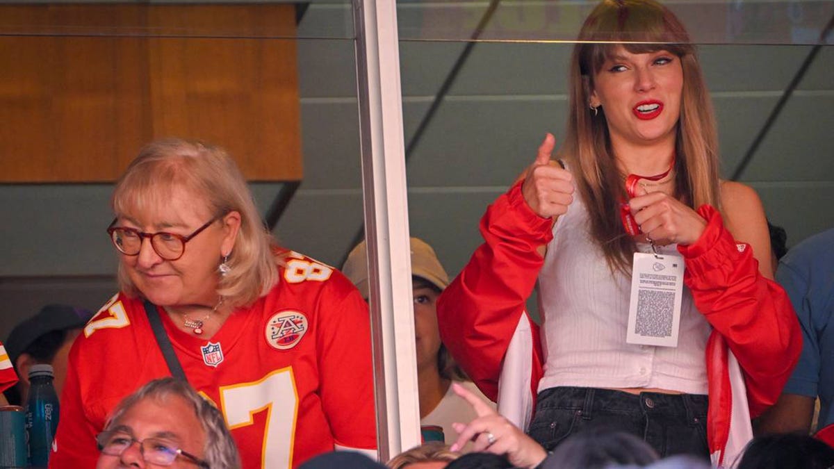 NFL's Taylor Swift support is a cheap ploy