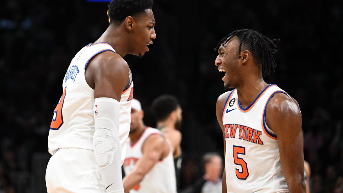 New York Knicks 'Jersey Schedule' for the season with 5 different