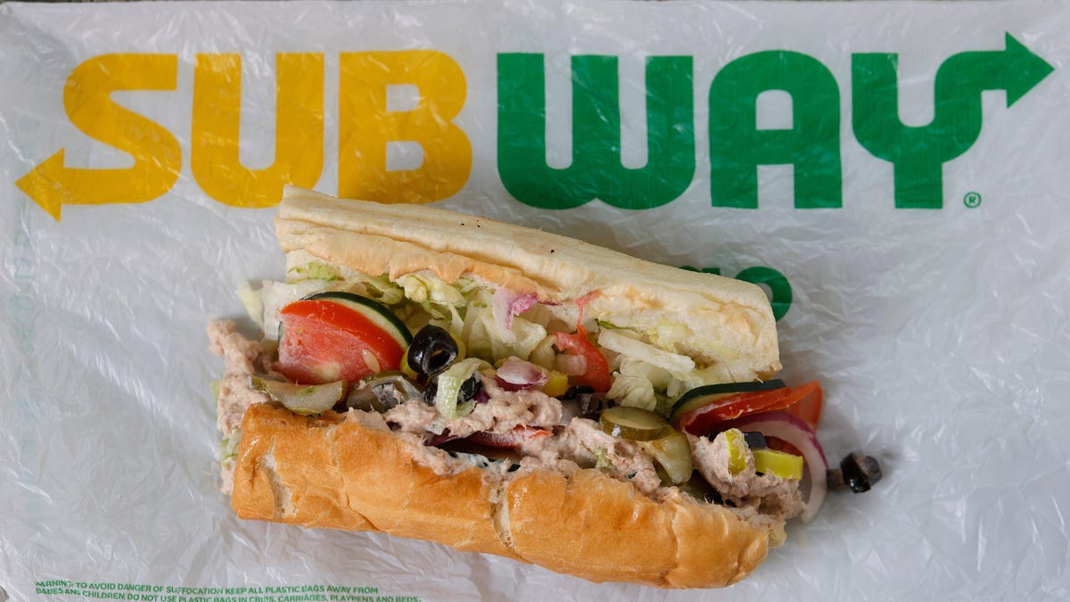 Subway Debuts Smart Fridges To Sell Pre-Made Sandwiches